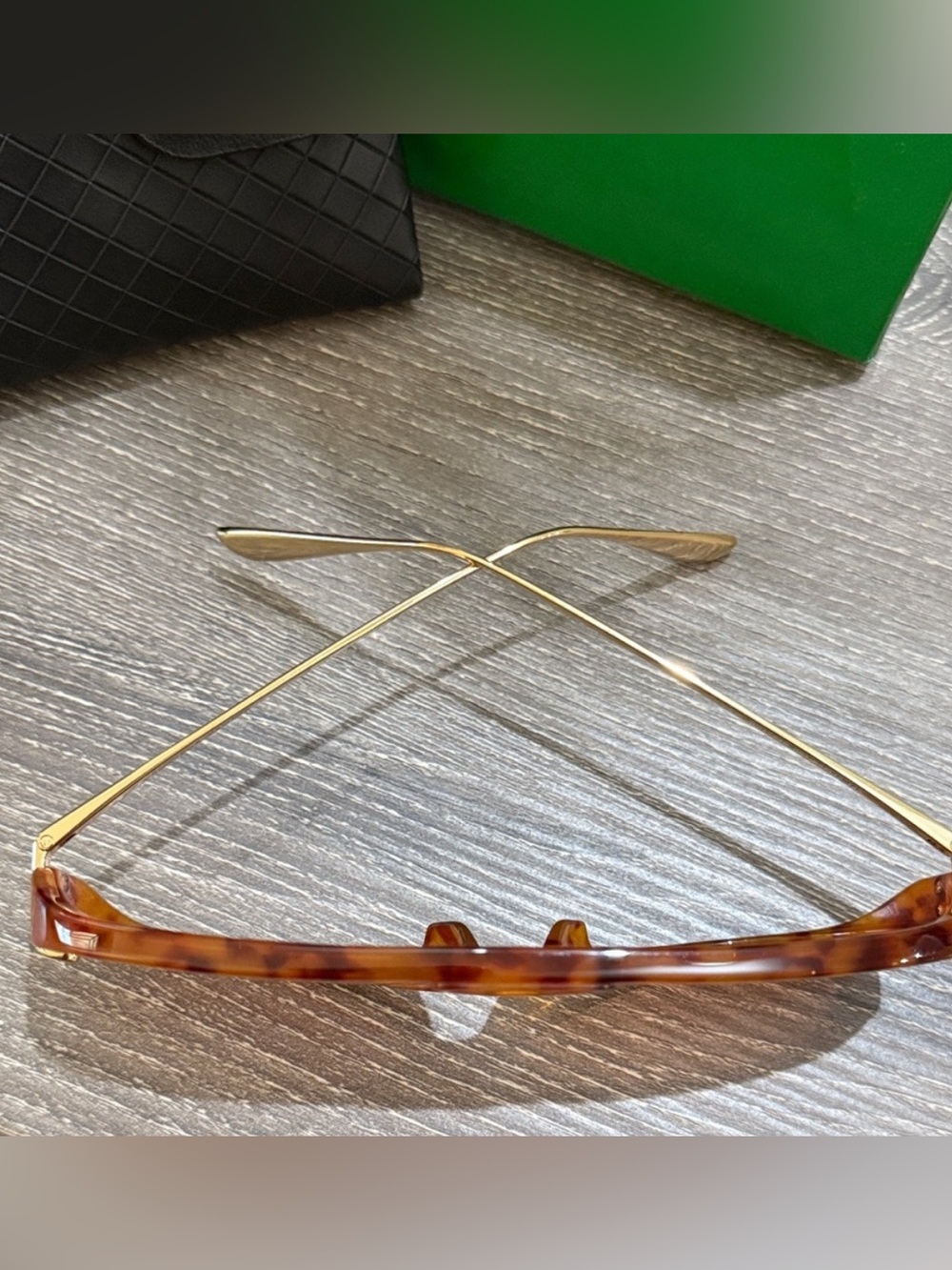 BOTTEGA VENETA Aviator Sunglasses • Brown/Gold • Like New • Celeb Favs - Picture 4 of 7